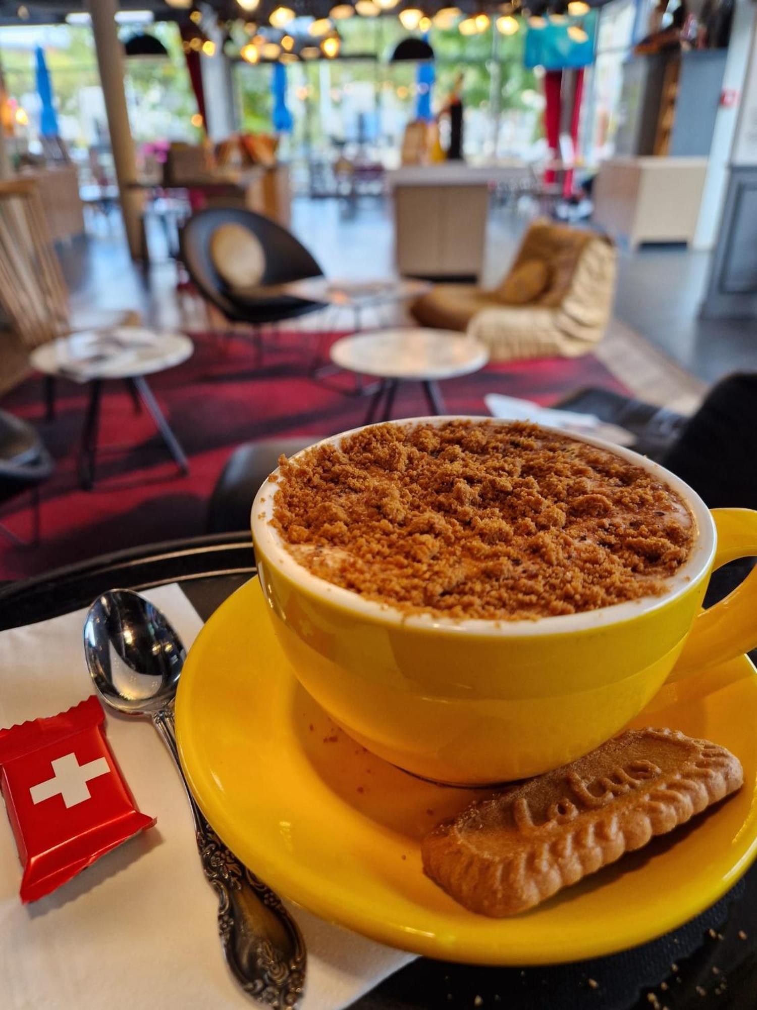 Отель Ibis Styles Geneve Carouge Экстерьер фото